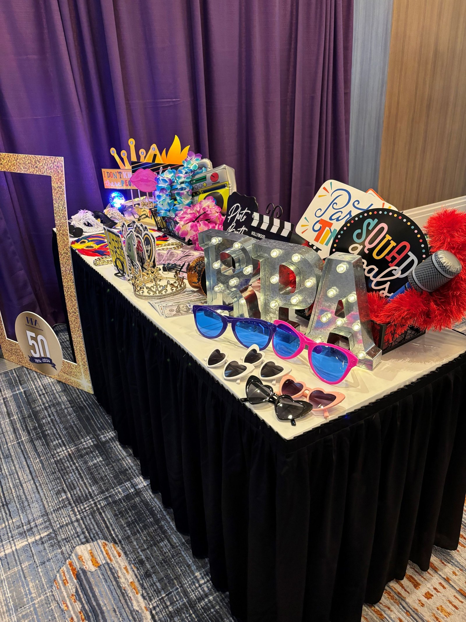 Photo booth prop set 1